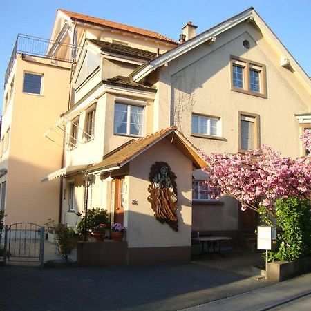 Niros Bed & Breakfast Birsfelden Exterior photo