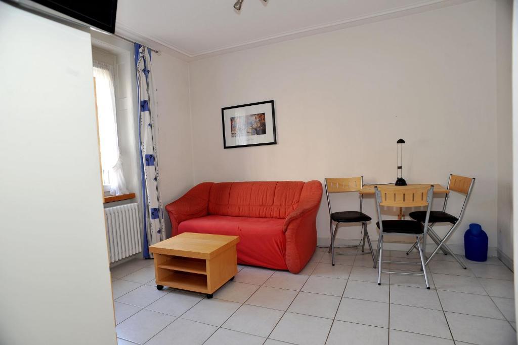 Niros Bed & Breakfast Birsfelden Room photo