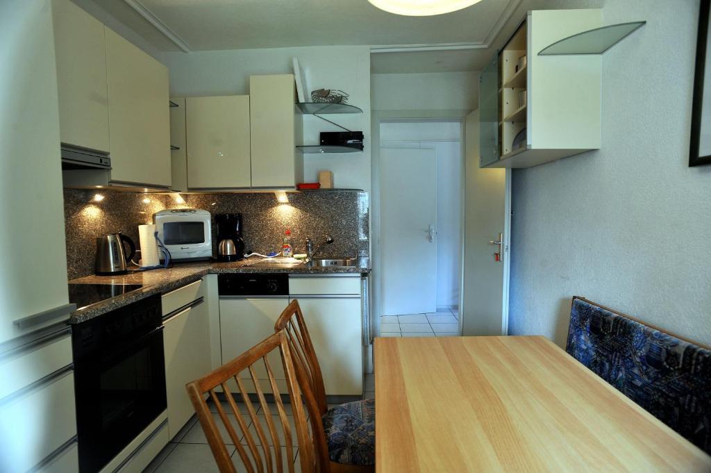 Niros Bed & Breakfast Birsfelden Room photo
